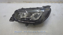 Laden Sie das Bild in den Galerie-Viewer, Frontscheinwerfer Peugeot 2008 208 II 73313327 9833036380 Full LED Links