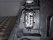 Laden Sie das Bild in den Galerie-Viewer, Frontscheinwerfer BMW 5 1587220001 Rechts Scheinwerfer Headlight SCH1908184023mb