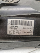 Laden Sie das Bild in den Galerie-Viewer, Frontscheinwerfer Volvo S80 II Xc70 V70 31214348 Rechts Scheinwerfer Headlight