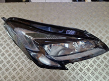 Laden Sie das Bild in den Galerie-Viewer, Frontscheinwerfer Opel Corsa E 39108227 LED Rechts Scheinwerfer Headlight