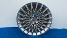 Laden Sie das Bild in den Galerie-Viewer, 1x Alufelge 18 Zoll 8.0" 5x112 46ET 8V0601025BG Audi A3 Rim Wheel FEL7214867571yo