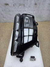 Laden Sie das Bild in den Galerie-Viewer, Frontscheinwerfer Skoda Kamiq 0021377709 Links Scheinwerfer Headlight SCH9359529097jy