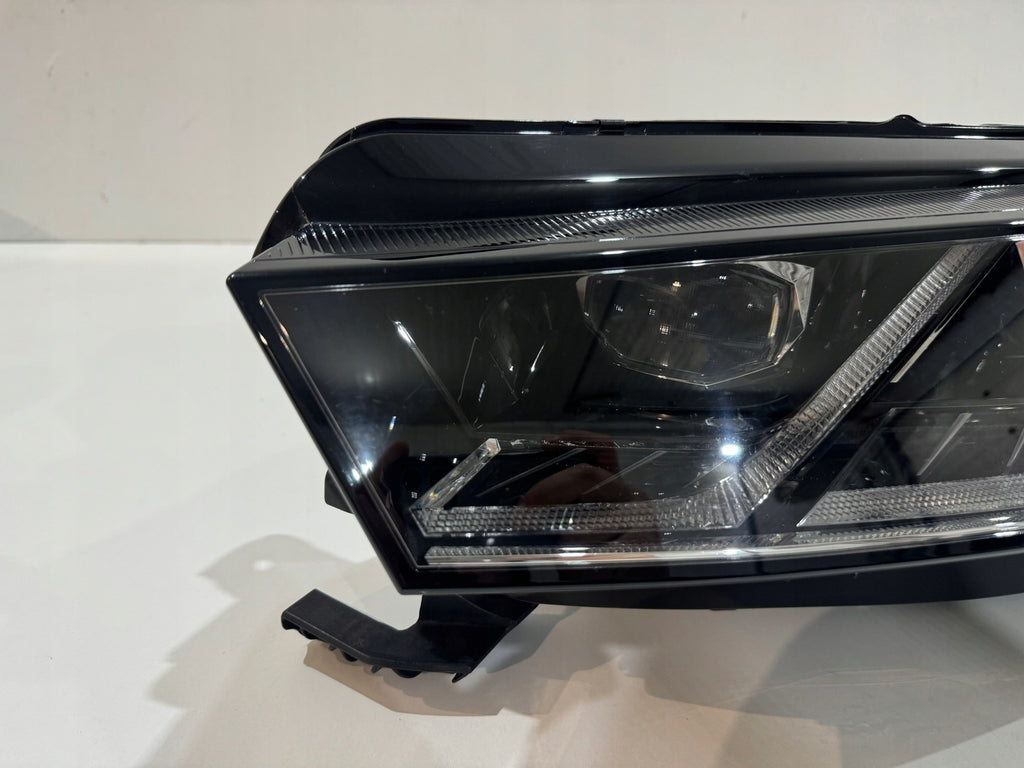 Frontscheinwerfer Skoda Octavia 5E4941015A- LED Links Scheinwerfer Headlight SCH2874702324yo