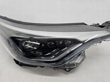 Laden Sie das Bild in den Galerie-Viewer, Frontscheinwerfer Toyota C-Hr 81110-YP281-00 Rechts Scheinwerfer Headlight SCH9830952586kl