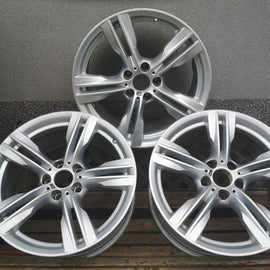 1x Alufelge 19 Zoll 9.0