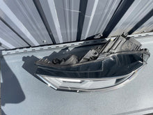 Laden Sie das Bild in den Galerie-Viewer, Frontscheinwerfer Audi A6 C8 4K0941033 LED Ein Stück (Rechts oder Links) SCH7021135298zq