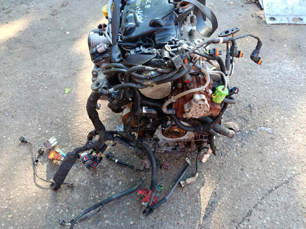 Motor Renault Laguna I Espace IV M9RT750 2.0 DCI 130PS 2010 Diesel Unkomplett