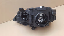 Laden Sie das Bild in den Galerie-Viewer, Frontscheinwerfer Audi A4 B8 Xenon Links Scheinwerfer Headlight SCH1640357089ml
