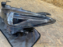 Laden Sie das Bild in den Galerie-Viewer, Frontscheinwerfer Mazda 3 Bm BHR2-51040 LED Links Scheinwerfer Headlight SCH6208203463vy
