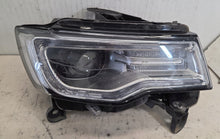 Laden Sie das Bild in den Galerie-Viewer, Frontscheinwerfer Jeep Grand Cherokee 68266664AE Xenon Rechts Headlight SCH6792354344dv