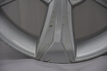 Laden Sie das Bild in den Galerie-Viewer, 4x Alufelge 17 Zoll 6.5&quot; 5x114.3 45ET PW457-10001 Toyota Yaris Cross Rim Wheel