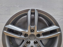 Load image into Gallery viewer, 1x Alufelge 18 Zoll 7.0&quot; 5x112 43ET Glanz Silber 8U0601025AA Audi Q3 Rim Wheel