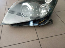 Laden Sie das Bild in den Galerie-Viewer, Frontscheinwerfer Opel Astra H Xenon Links Scheinwerfer Headlight