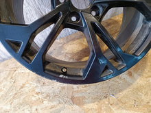 Laden Sie das Bild in den Galerie-Viewer, 1x Alufelge 18 Zoll 8.0" 5x112 46ET 8Y0601025G- Audi Rim Wheel FEL4434073009bg