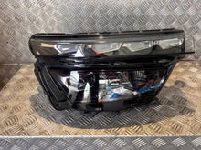 Laden Sie das Bild in den Galerie-Viewer, Frontscheinwerfer Skoda Kamiq Rechts Scheinwerfer Headlight SCH5970902065xz