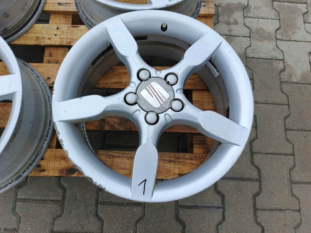1x Alufelge 17 Zoll 7.0" 5x112 54ET Glanz Schwarz 5P0601025 Seat Toledo I FEL4825478543or