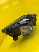 Load image into Gallery viewer, Frontscheinwerfer BMW X5 G05 X6 G06 7494208-09 LED Rechts Scheinwerfer Headlight SCH1065250117vu
