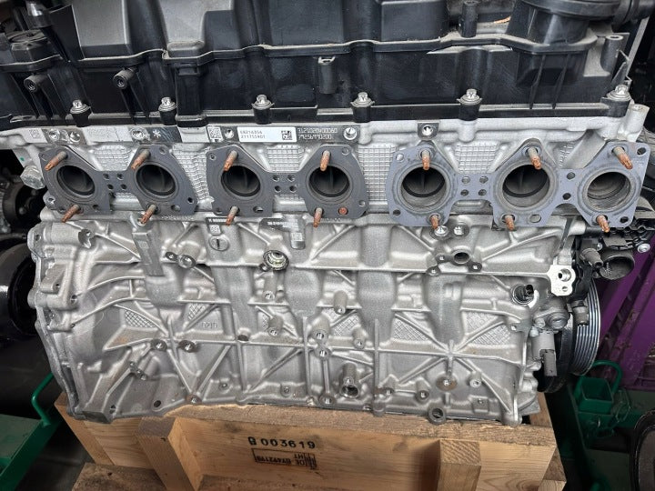 Motor BMW G30 G07 G01 G11 B57D30B 3.0 20TKm Diesel Engine Unkomplett MOT6941223275et