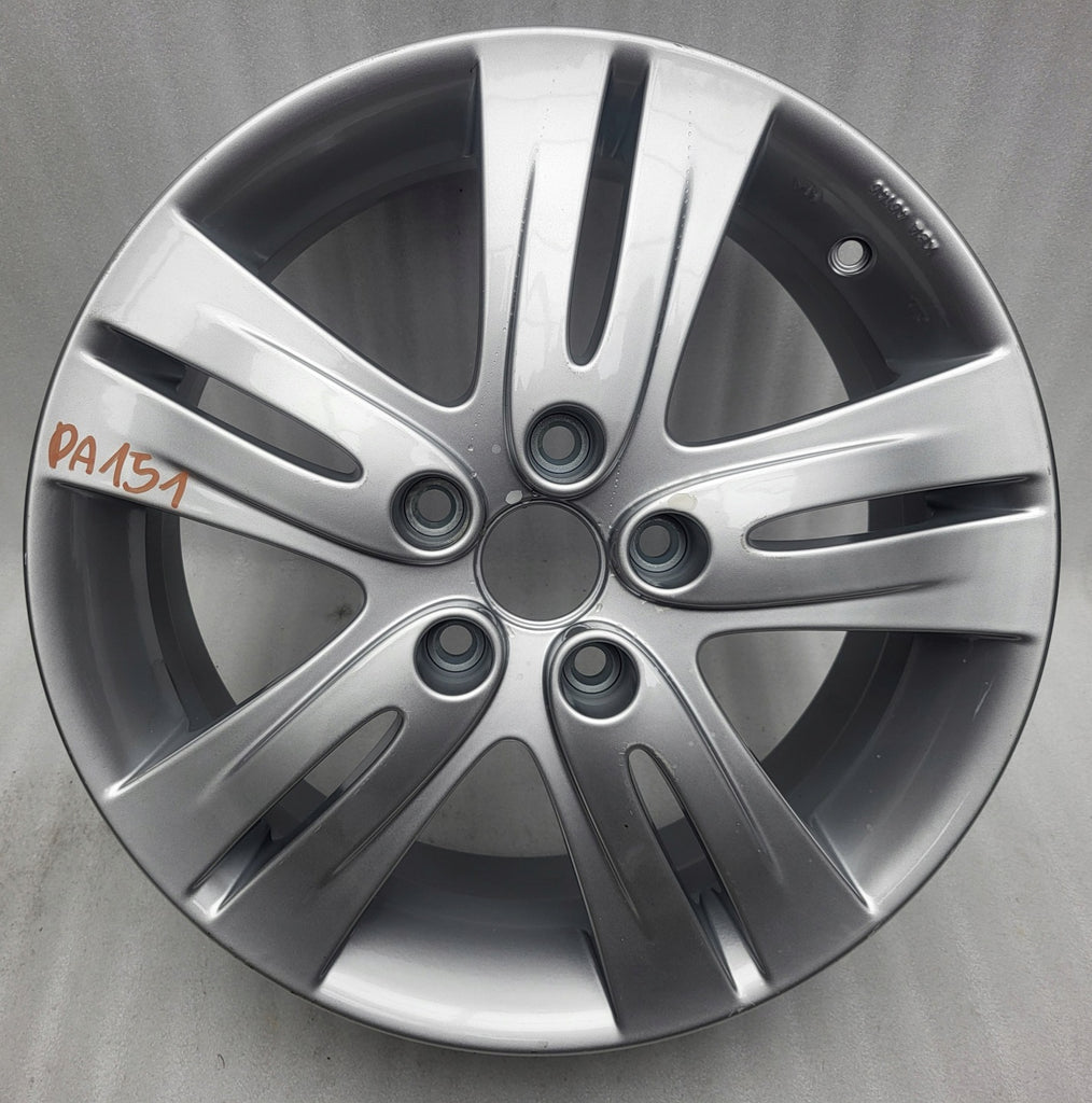 1x Alufelge 17 Zoll 6.5" 5x114.3 52 5ET Glanz Silber CC31-V3-810 Mazda 3 5 FEL3724686680zr