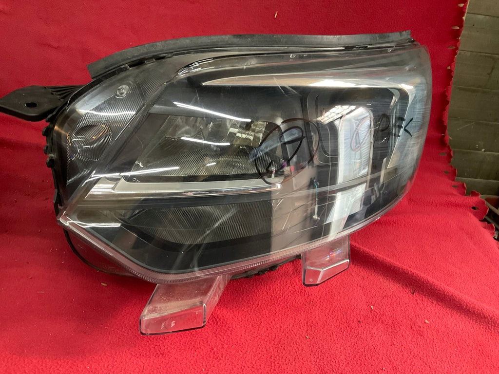 Frontscheinwerfer Opel Zafira Vivaro 9832836480 9832837680 Xenon Ein Satz