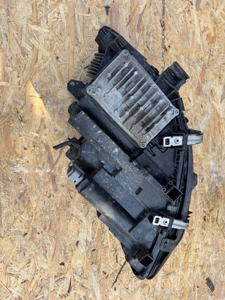 Frontscheinwerfer Mercedes-Benz W246 A2469063401 LED Rechts Headlight SCH1531627624fa