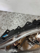 Laden Sie das Bild in den Galerie-Viewer, Frontscheinwerfer Honda Cr-V III 33150SWWG1 Links Scheinwerfer Headlight SCH5310929563kl