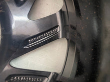 Load image into Gallery viewer, 1x Alufelge 16 Zoll 6.5" 5x112 46ET Glanz Silber 5G0601025 Ds Golf Vii Rim Wheel FEL9039014773dm