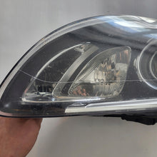Laden Sie das Bild in den Galerie-Viewer, Frontscheinwerfer Volvo V60 S60 31420261 Xenon Links Scheinwerfer Headlight SCH4405189540tl