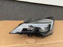 Load image into Gallery viewer, Frontscheinwerfer Opel Astra K 39195688 LED Links Scheinwerfer Headlight SCH5220965695jr