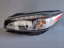 Load image into Gallery viewer, Frontscheinwerfer Kia Sorento III Um 92101-C5200 Xenon Links Headlight