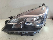 Load image into Gallery viewer, Frontscheinwerfer Toyota Yaris VAY2693 Rechts Scheinwerfer Headlight