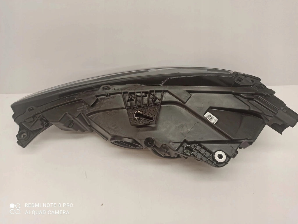 Frontscheinwerfer Audi A3 8Y0941011 8Y0941012 LED Ein Stück (Rechts oder Links)