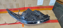 Load image into Gallery viewer, Frontscheinwerfer Kia Ceed 92101A2220 Links Scheinwerfer Headlight