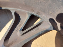 Laden Sie das Bild in den Galerie-Viewer, 1x Alufelge 20 Zoll 6.5&quot; 5x114.3 33ET 403000578 Renault Scenic Rim Wheel