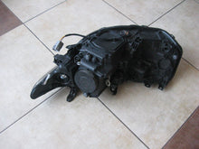 Laden Sie das Bild in den Galerie-Viewer, Frontscheinwerfer Toyota Auris 81110-02K30 90070909 LED Rechts Headlight