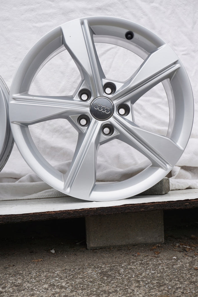 4x Alufelge 17 Zoll 7.5" 5x112 38ET Glanz Silber 8W0601025EH Audi B9 Rim Wheel FEL4852834471yy