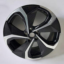 Load image into Gallery viewer, 1x Alufelge 20 Zoll 8.0&quot; 5x114.3 52910-CV210 Kia Ev6 Rim Wheel