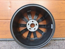 Laden Sie das Bild in den Galerie-Viewer, 1x Alufelge 16 Zoll 6.0" 5x100 35ET Glanz Graphit 2GM071496 VW T-Cross Rim Wheel FEL9491669581zs