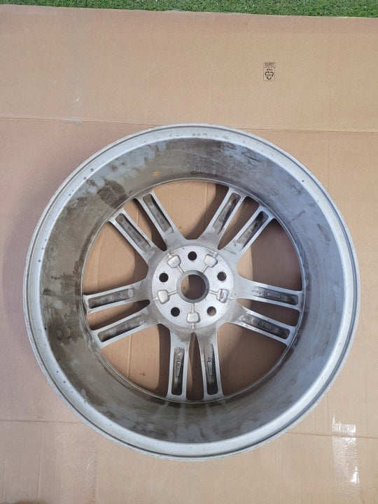 1x Alufelge 19 Zoll 8.0" 5x120 600721400D Tesla Rim Wheel FEL9571207456vw