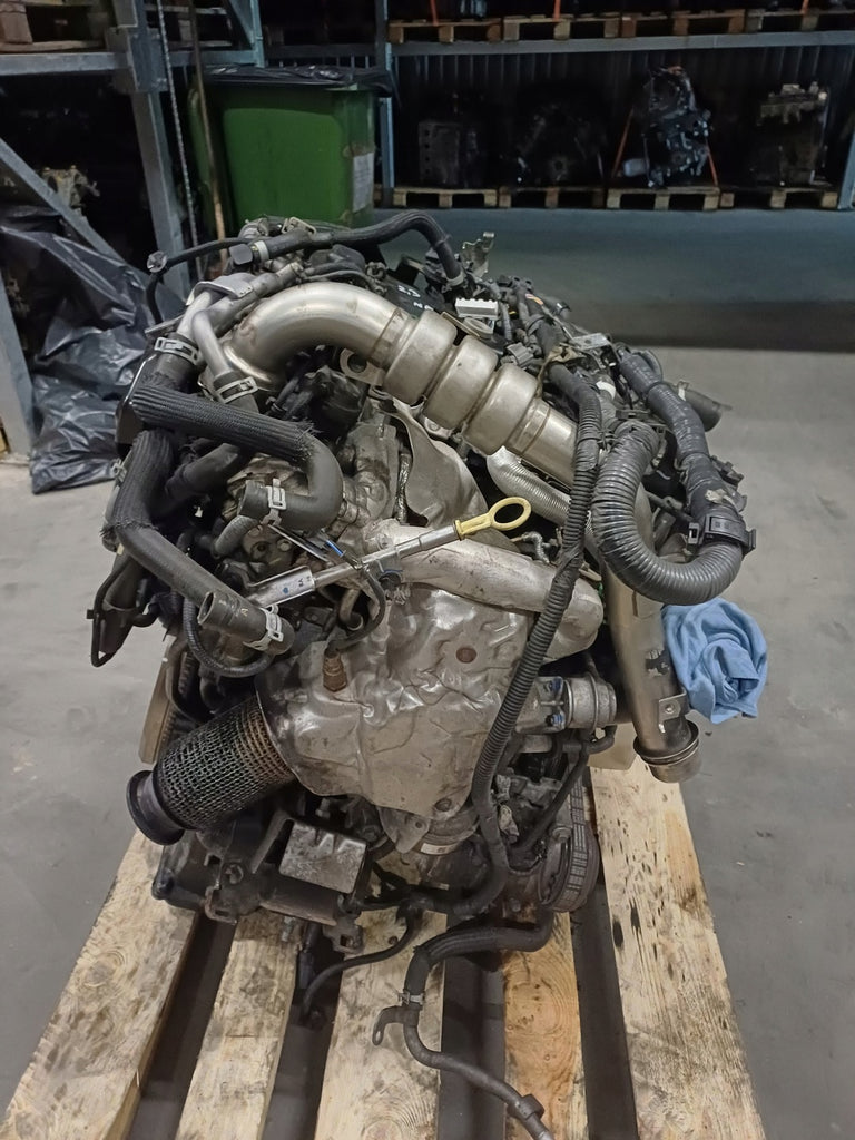 Motor Mercedes-Benz 699301 2.3 CDI 23TKm 2019 Diesel Engine Komplett