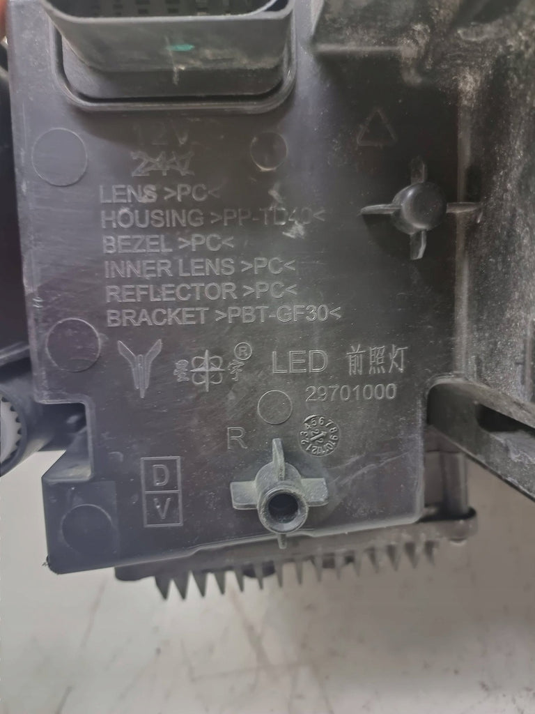 Frontscheinwerfer 29701000 Rechts Scheinwerfer Headlight