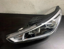 Load image into Gallery viewer, Frontscheinwerfer Hyundai I30 III 92101-G4020 Links Scheinwerfer Headlight SCH5670400325uy