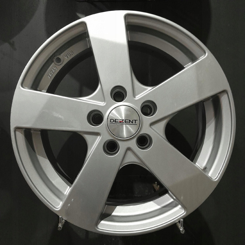 4x Alufelge 15 Zoll 6.0" 5x105 39ET Glanz Silber Chevrolet Cruze Astra Rim Wheel FEL3667433667xo
