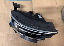Laden Sie das Bild in den Galerie-Viewer, Frontscheinwerfer Opel Mokka 9834007980 Rechts Scheinwerfer Headlight SCH6712092310fi