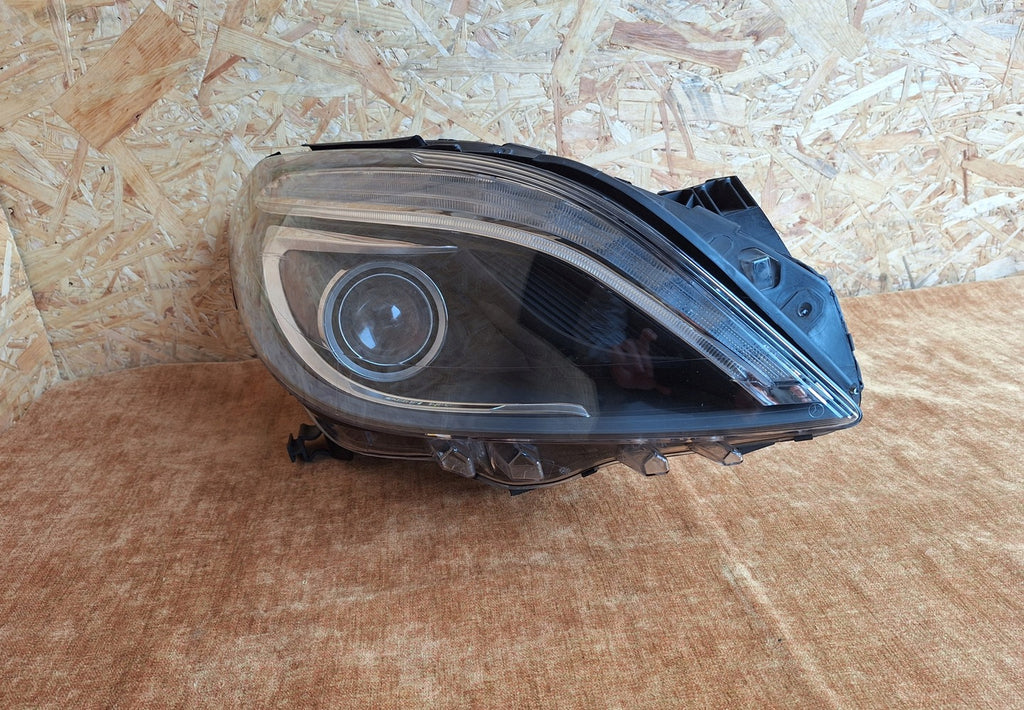 Frontscheinwerfer Mercedes-Benz W246 A2468207261 Xenon Rechts Headlight SCH9810567426qq