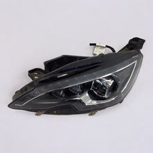 Laden Sie das Bild in den Galerie-Viewer, Frontscheinwerfer Peugeot 308 II 9800546480 LED Links Scheinwerfer Headlight