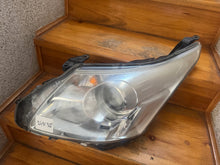 Laden Sie das Bild in den Galerie-Viewer, Frontscheinwerfer Toyota Avensis Ein Stück (Rechts oder Links) Headlight SCH7145870093es