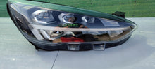 Laden Sie das Bild in den Galerie-Viewer, Frontscheinwerfer Ford Focus JX7B-13E014-SA Full LED Rechts Headlight SCH9887814081lt