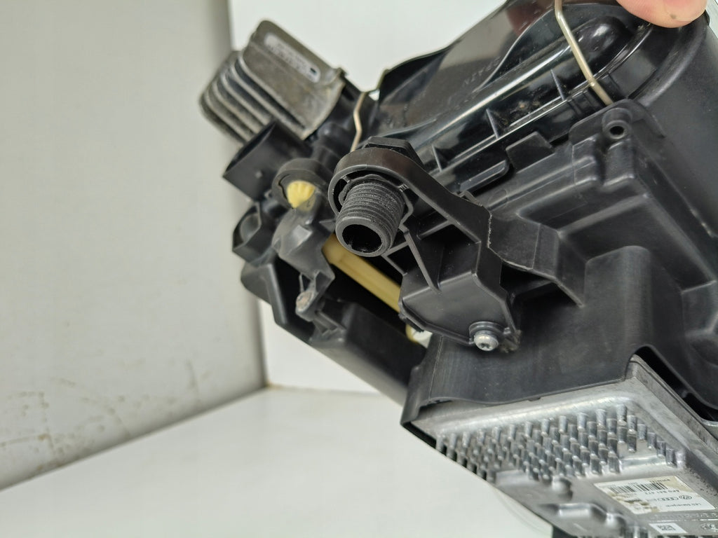 Frontscheinwerfer Seat Leon 5F1941007D Full LED Ein Stück (Rechts oder Links)