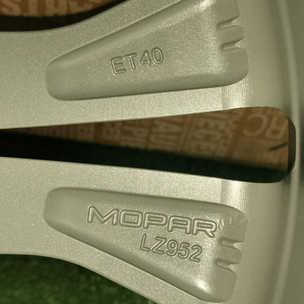 1x Alufelge 17 Zoll 735624967 Fiat 500x Rim Wheel FEL2696065511qk